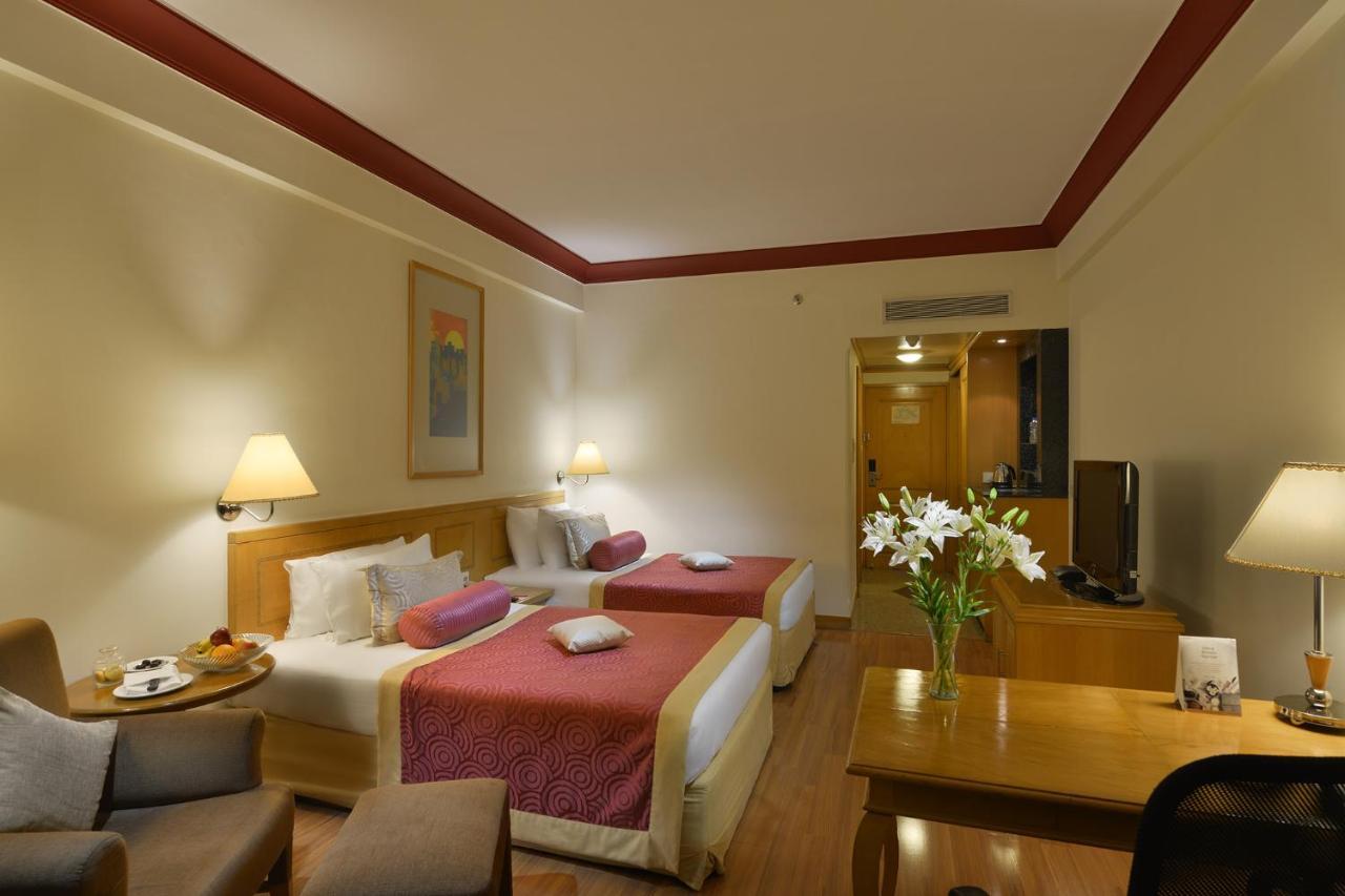 Vivanta Vadodara Luaran gambar