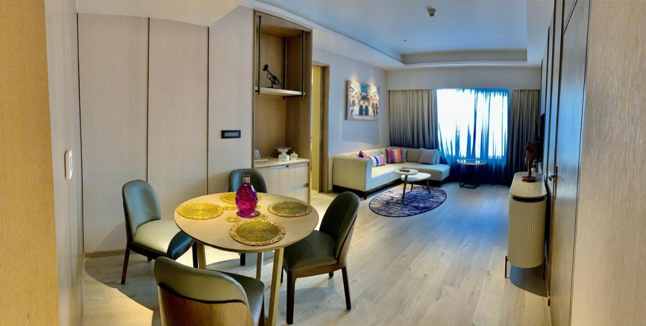Vivanta Vadodara Luaran gambar