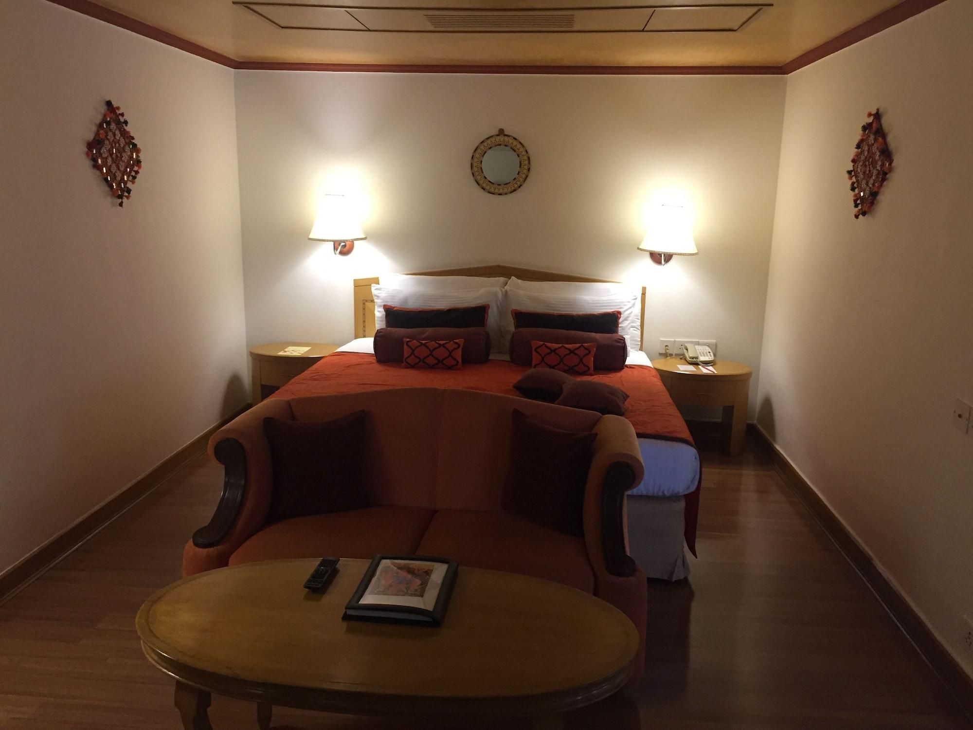 Vivanta Vadodara Luaran gambar