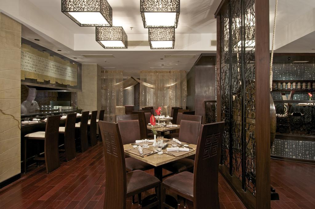 Vivanta Vadodara Luaran gambar